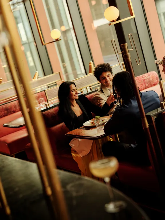 Ryleighs Steakhouse on the roof on the dean docklands