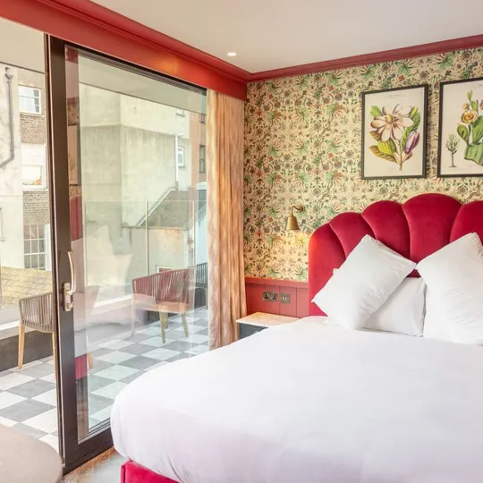 The Townhouse Double with Balcony in The Dean Dublin Centre