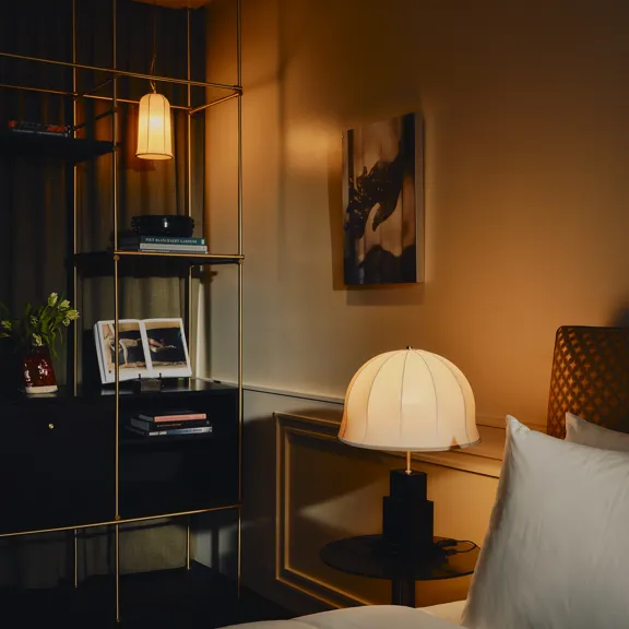 Close up bedroom shot of the lamps in the double rooms at The Dean Munich