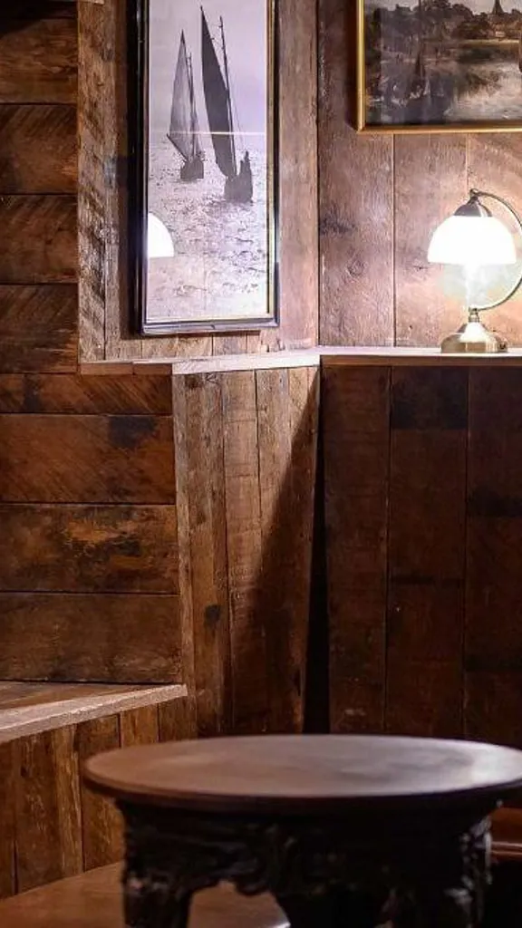 Peigs Bar at The Dean Galway