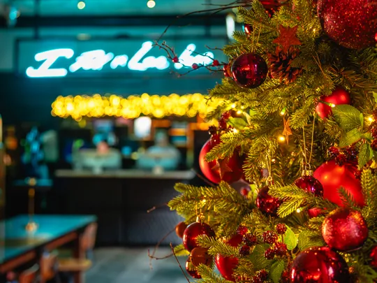 Close Up shot of the christmas tree at the Dean Dublin Centre
