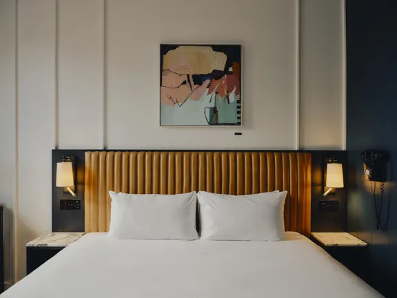 Close Up of bed in High Double