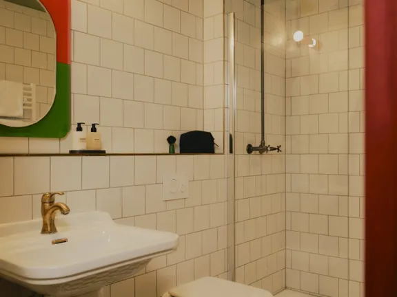Bathroom in The Large with Balcony room in The Dean Berlin