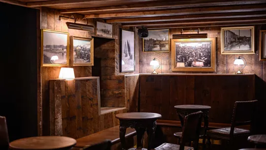 Peigs Bar at The Dean Galway