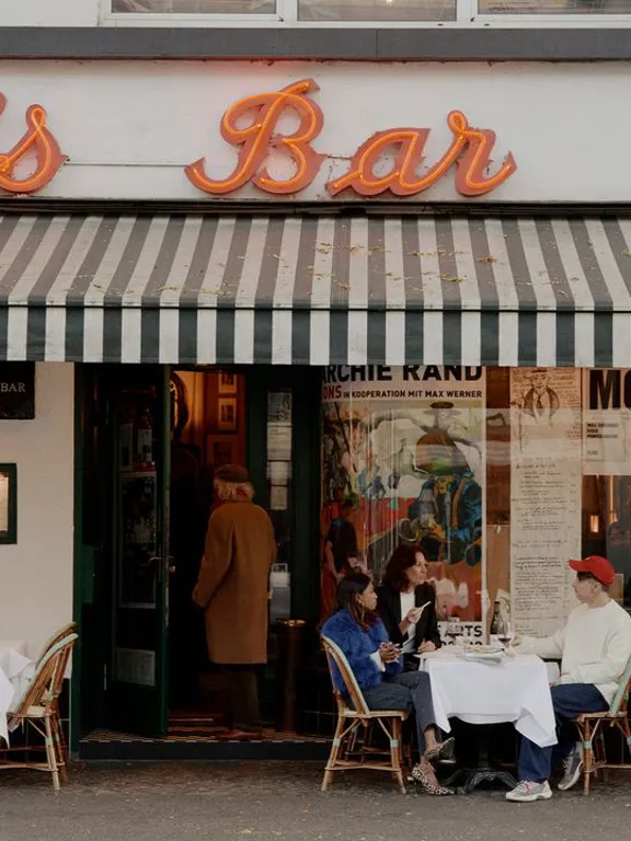Exterior shot of Paris Bar near the Dean Berlin